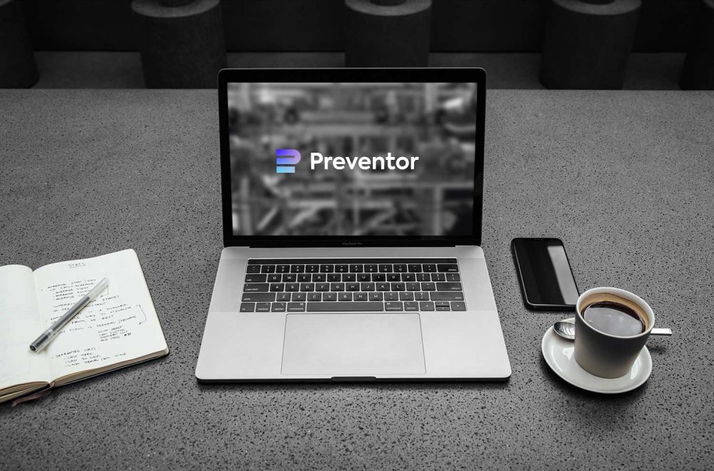 MacBook Pro Workspace Mockup - veiligheidsbeleid